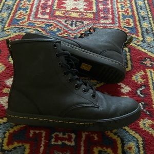 Dr. Martens Sheridan boots